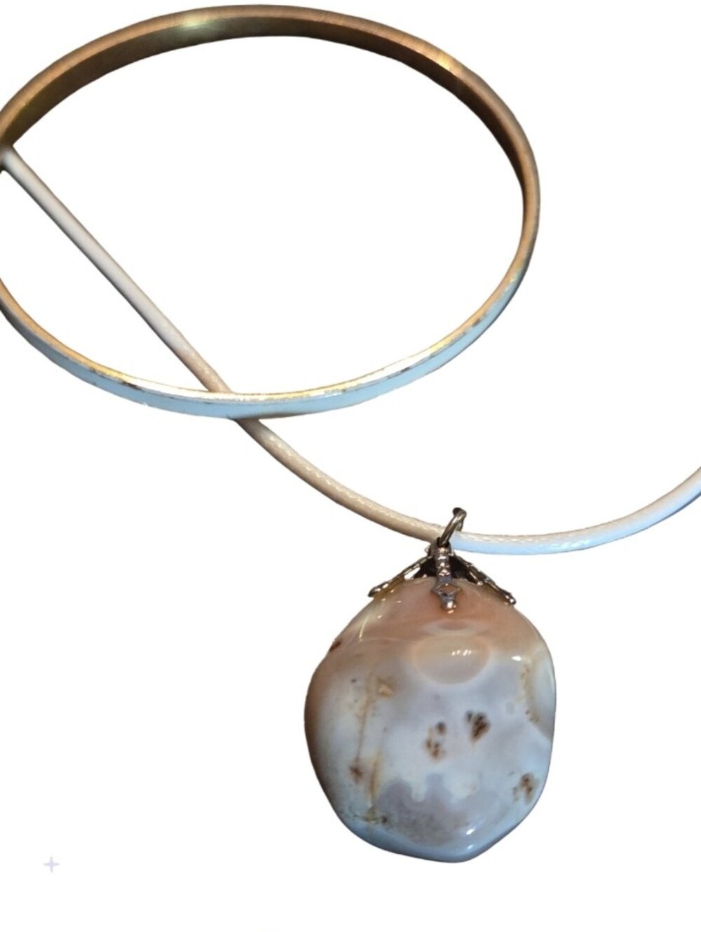Natural Agate Pendant Necklace in Cream and Brown Vtg White Bangle